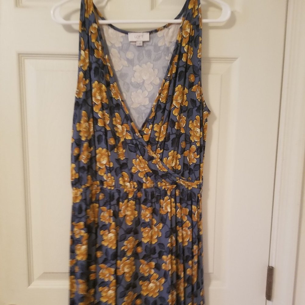 LOFT Outlet deep v-neck dress